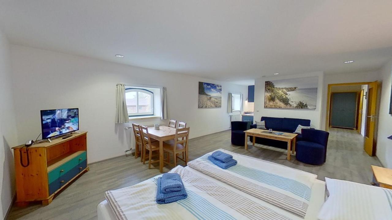 Ruegenhof Kap Arkona Apartment Putgarten ภายนอก รูปภาพ